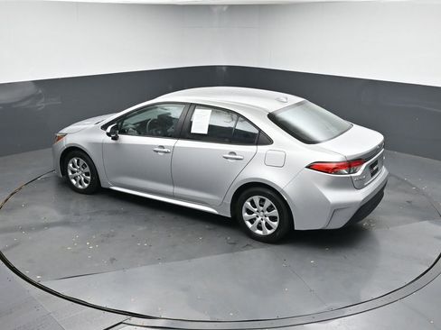 Used 2024 Toyota Corolla LE image 35