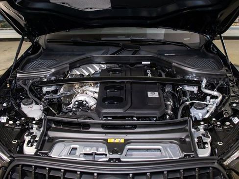 Used 2026 Mercedes-Benz GLC 43 AMG 4MATIC image 5