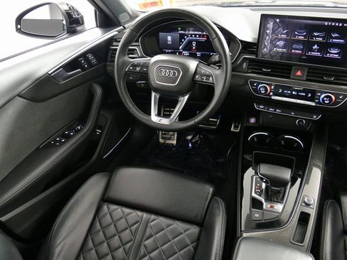 Used 2022 Audi S4 Premium Plus image 26