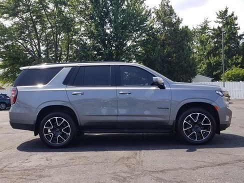 Used 2022 Chevrolet Tahoe RST w/ Luxury Package AWD/4WD image 5