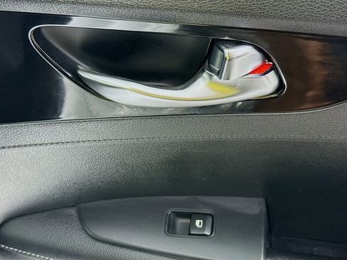 Used 2019 Kia Forte S w/ S Premium Package FWD image 29