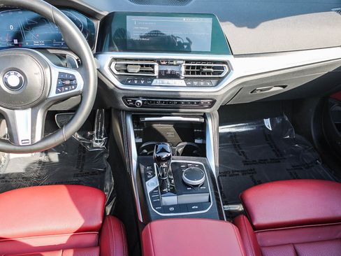 Used 2022 BMW 430i Convertible w/ M Sport Package image 19