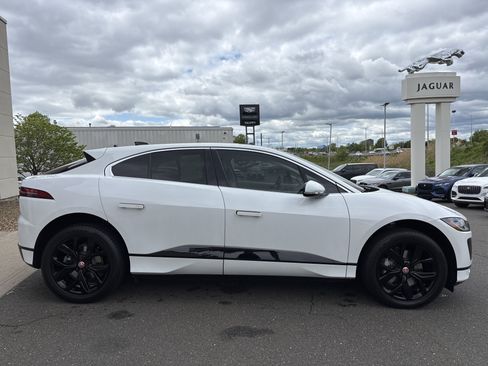 Used 2023 Jaguar I-PACE HSE AWD/4WD image 3