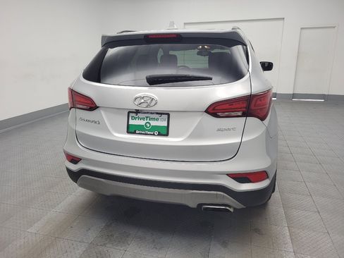 Used 2017 Hyundai Santa Fe Sport FWD image 7