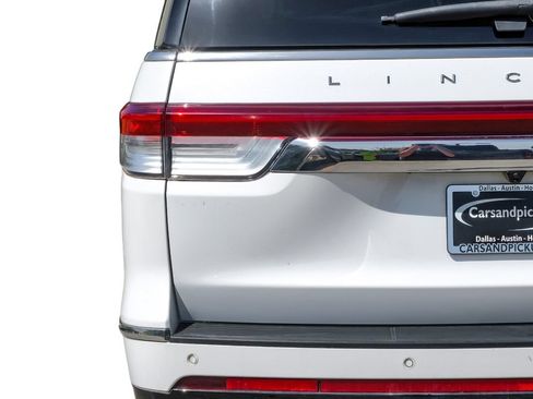 Used 2023 Lincoln Navigator L Reserve AWD/4WD image 52