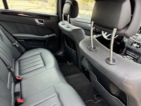 Used 2012 Mercedes-Benz E 350 Sedan image 19