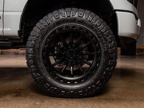 Used 2023 Ford F150 XLT w/ Equipment Group 302A High image 12