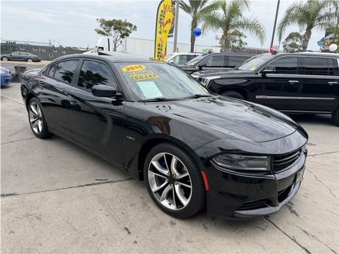 Used 2015 Dodge Charger R/T RWD image 8