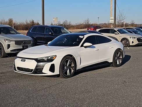 Certified 2023 Audi e-tron GT Premium Plus image 15