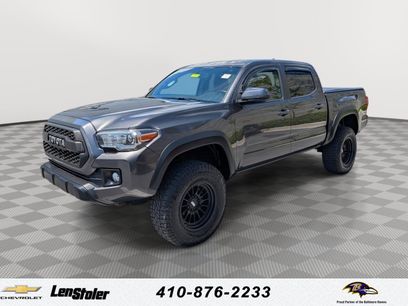 Used 2017 Toyota Tacoma TRD Off-Road w/ Tow Package (A/T)