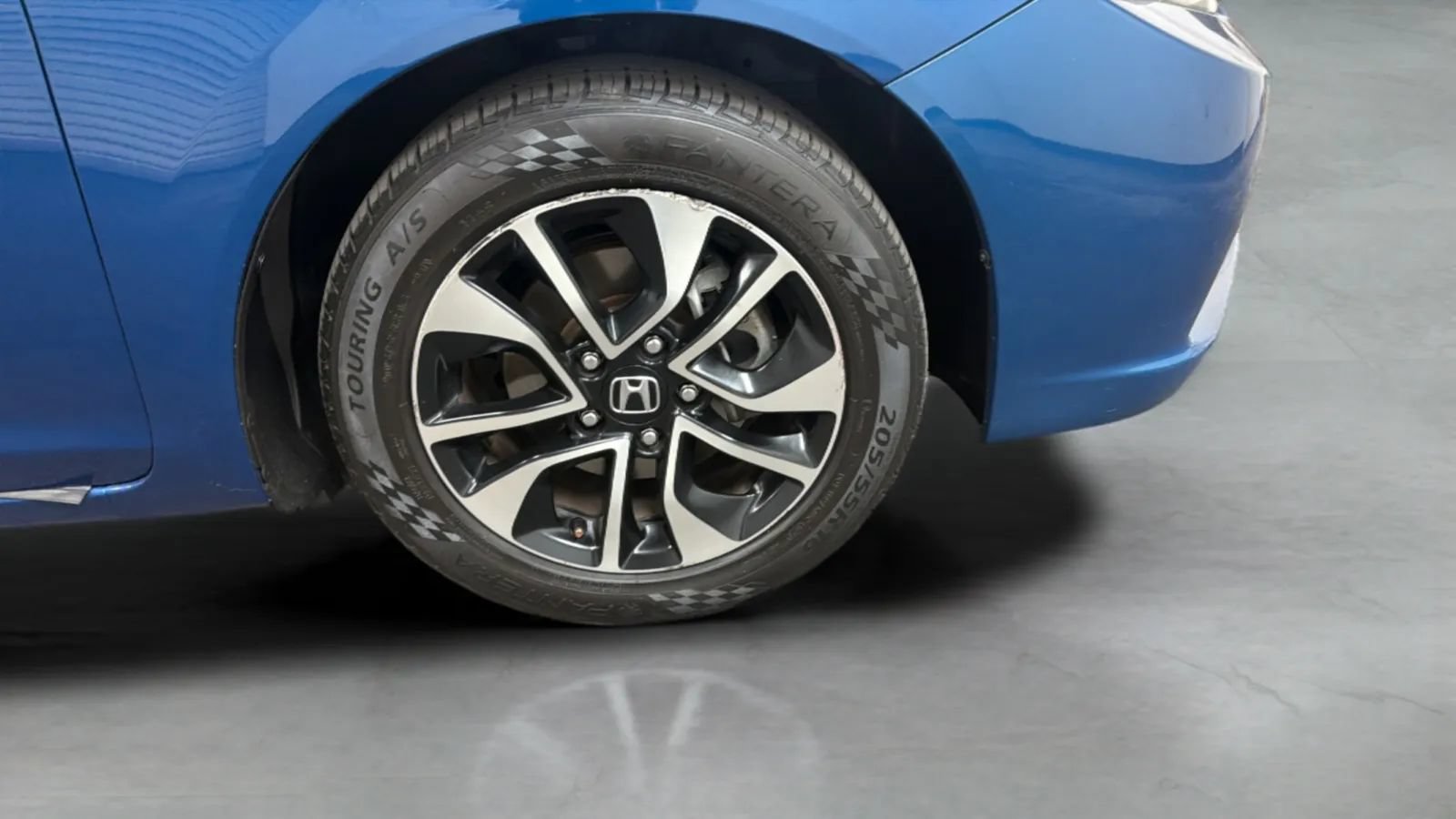Used 2014 Honda Civic EX image 25