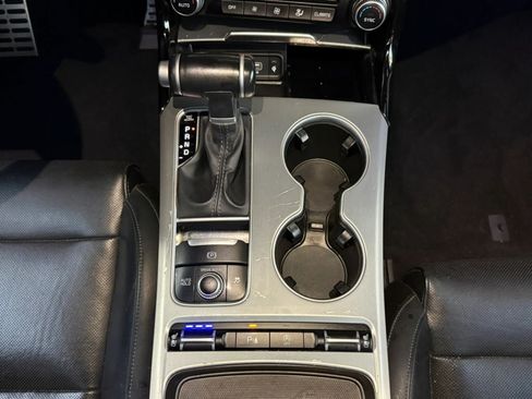 Used 2020 Kia Stinger GT1 RWD image 50