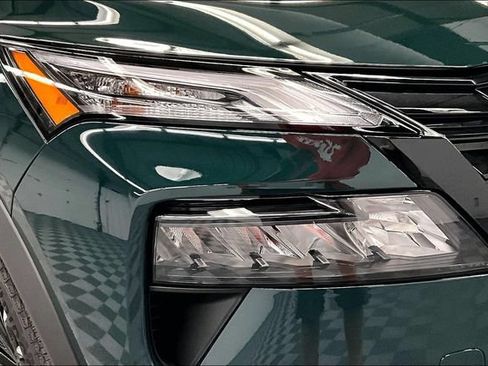 New 2026 Nissan Rogue Dark Armor AWD/4WD image 15