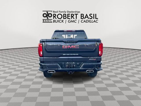 Used 2023 GMC Sierra 1500 AT4 w/ AT4 Preferred Package AWD/4WD image 7