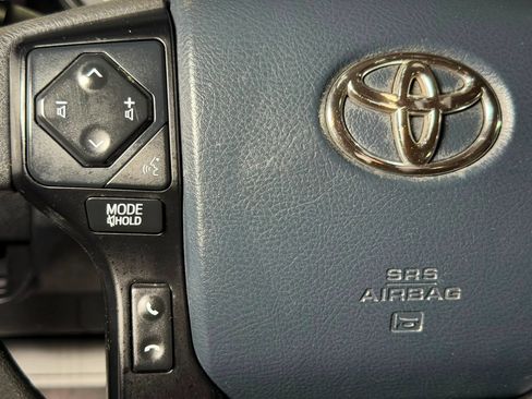 Used 2019 Toyota Tacoma SR RWD image 20