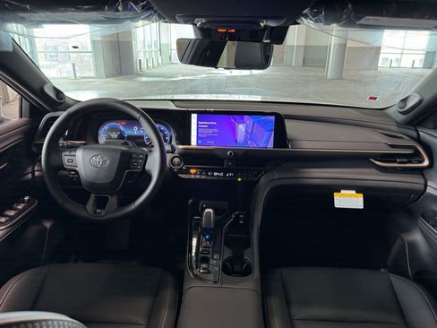 New 2026 Toyota Crown Signia image 38