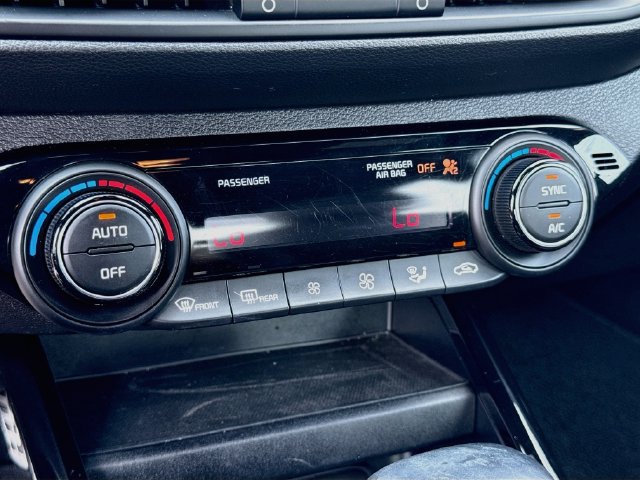 Used 2023 Kia Forte GT-Line w/ GT-Line Technology Package FWD image 16