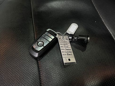 Used 2018 Ford Explorer Limited w/ Equipment Group 301A image 38