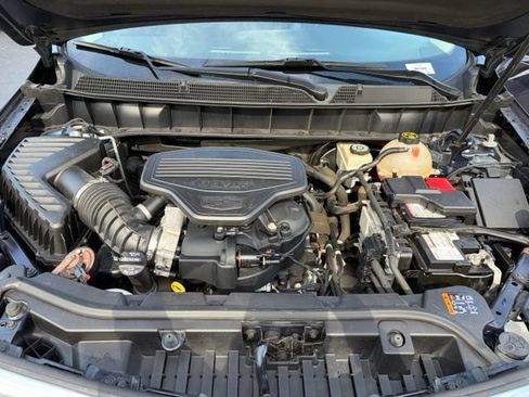 Used 2018 Cadillac XT5 Luxury FWD image 11