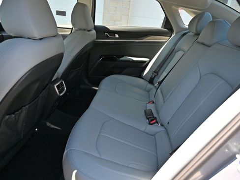 Used 2024 Kia K5 EX w/ EX Premium Package FWD image 19