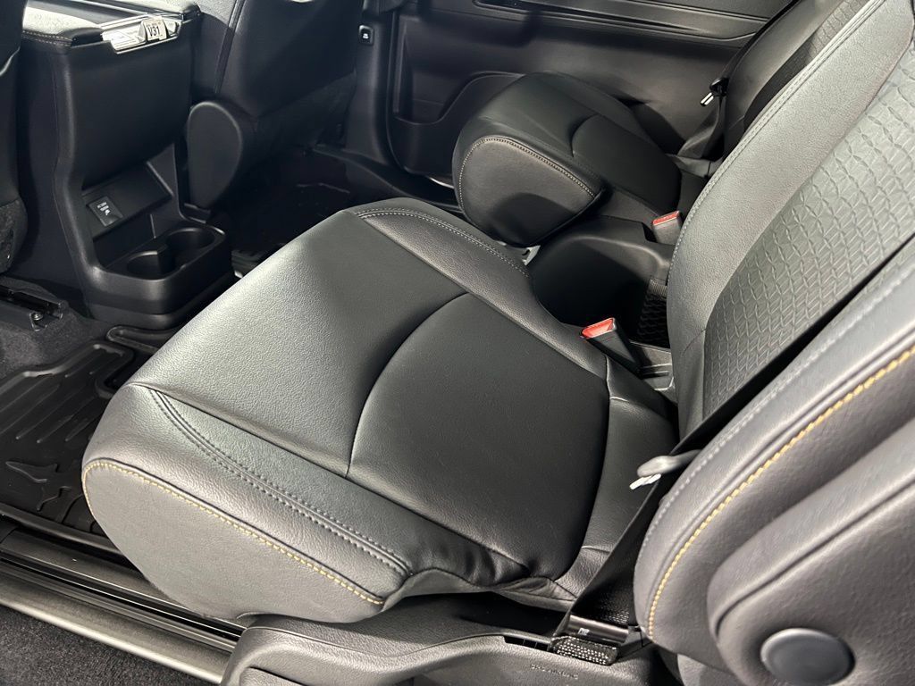 New 2026 Toyota Sienna XLE Woodland Edition AWD/4WD image 15
