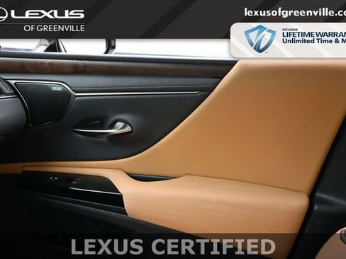 Certified 2022 Lexus ES 300h Ultra Luxury w/ Accessory Package 2 FWD image 19