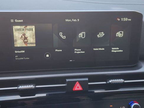 New 2026 Kia Sportage EX FWD image 15