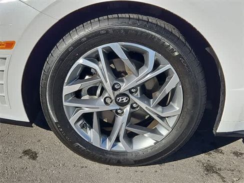 Certified 2023 Hyundai Sonata SEL w/ Convenience Package image 13