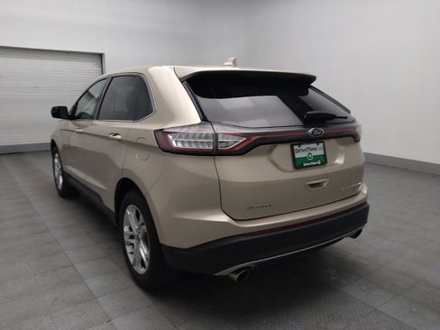 Used 2018 Ford Edge Titanium image 5