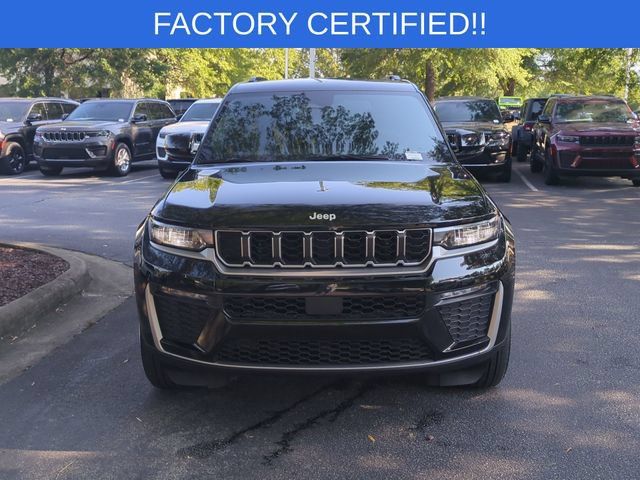 Used 2026 Jeep Grand Cherokee Limited AWD/4WD image 8