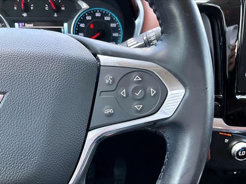 Used 2019 Chevrolet Traverse High Country AWD/4WD image 25