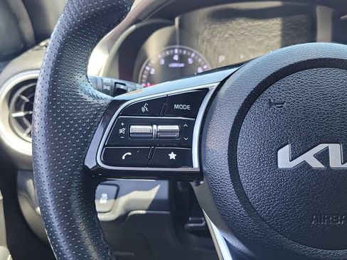 Used 2022 Kia Forte GT-Line w/ GT-Line Technology Package FWD image 7