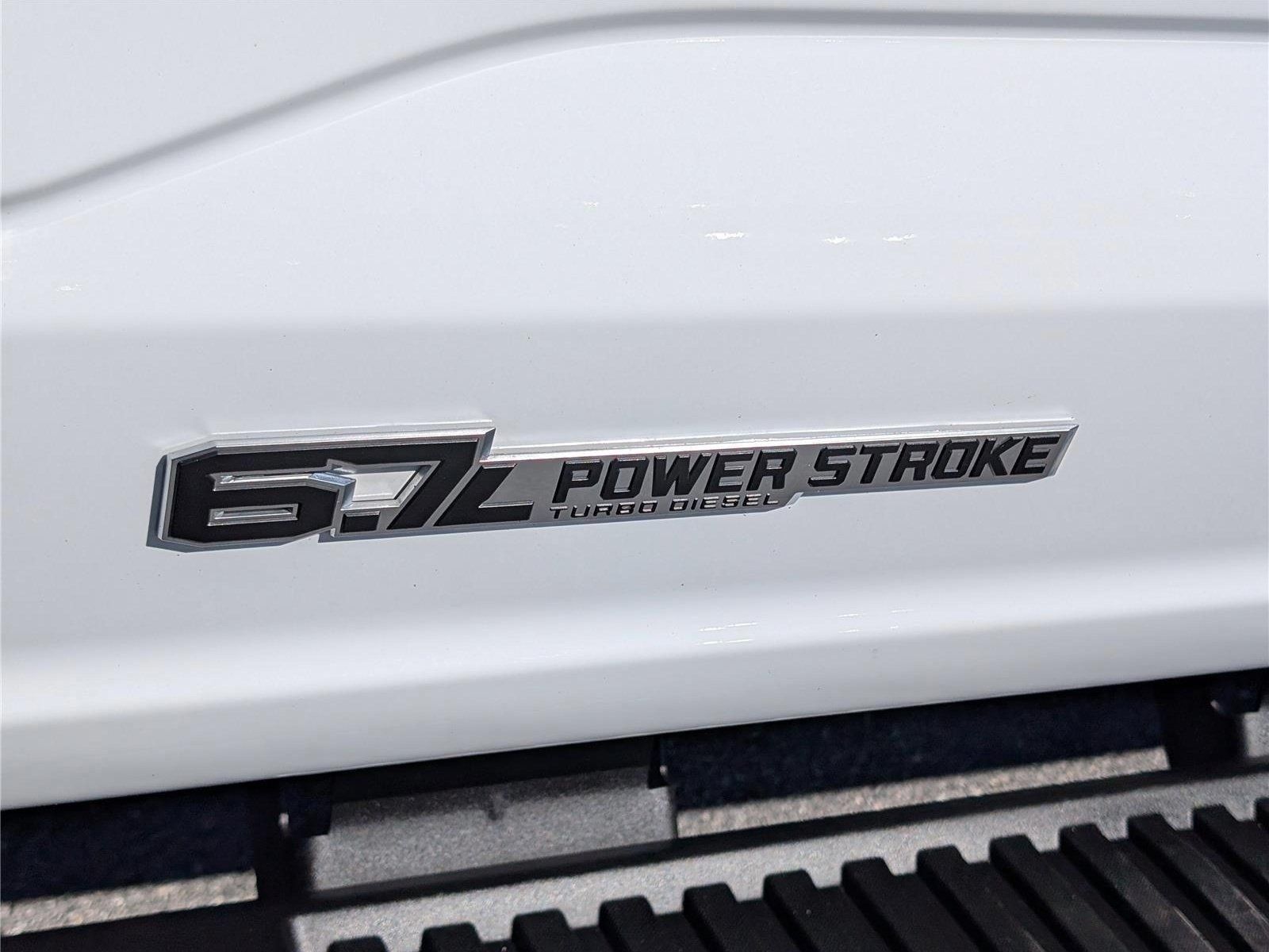 Used 2024 Ford F550 4x4 Crew Cab Super Duty image 10