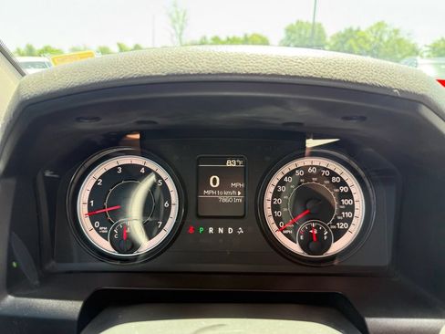 Used 2020 RAM 1500 Tradesman w/ Chrome Appearance Group AWD/4WD image 15