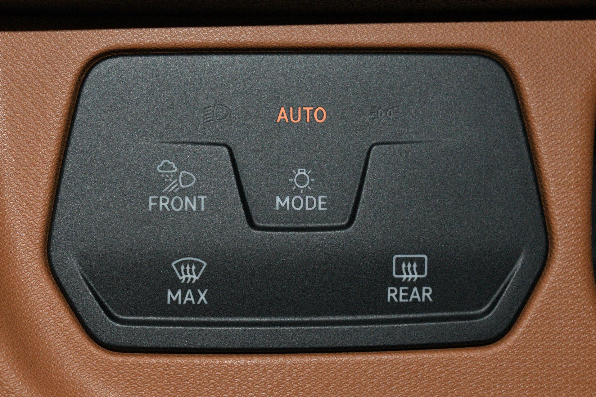 Used 2025 Volkswagen ID. Buzz Pro S RWD image 41