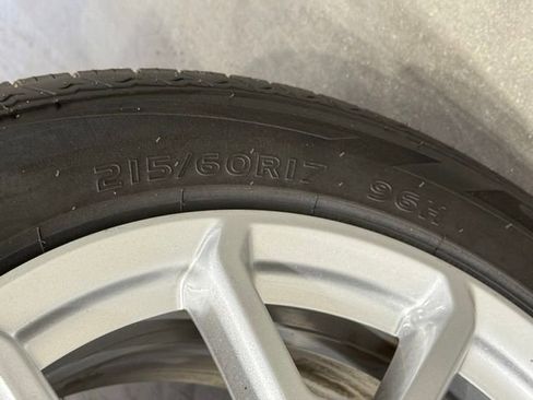 Used 2023 Jeep Renegade Latitude image 37