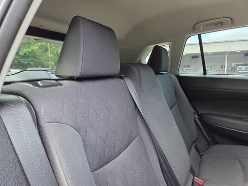 Certified 2024 Toyota Corolla Cross LE FWD image 18