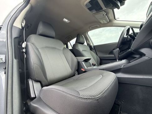 Used 2024 Subaru Crosstrek 2.0i Premium w/ Popular Package #3 image 23