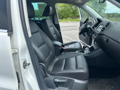 Used 2011 Volkswagen Tiguan SE AWD/4WD image 20