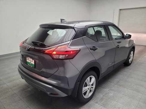 Used 2024 Nissan Kicks S image 9