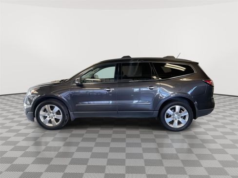 Used 2013 Chevrolet Traverse LTZ image 2