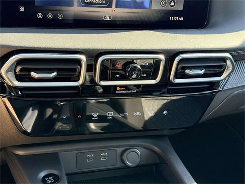 New 2026 Nissan Sentra SV w/ Floor Mat Package image 21