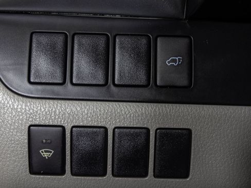 Used 2016 Toyota Highlander XLE AWD/4WD image 33