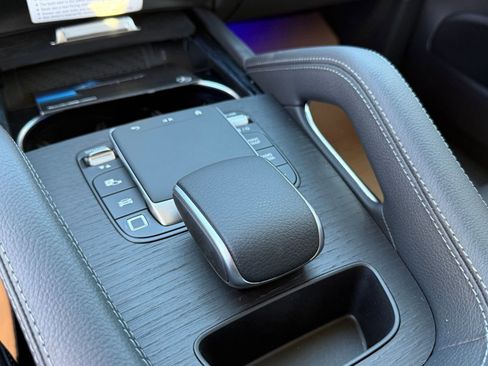 New 2026 Mercedes-Benz GLE 450e 4MATIC image 25