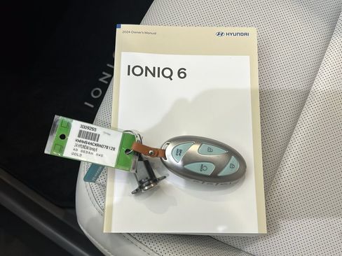 Certified 2024 Hyundai Ioniq 6 Limited AWD/4WD image 37