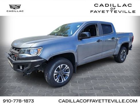 Used 2022 Chevrolet Colorado Z71 AWD/4WD image 1