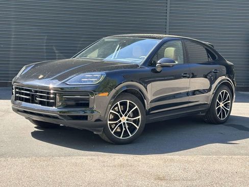 Used 2026 Porsche Cayenne Coupe AWD/4WD image 1