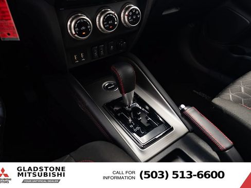 Used 2025 Mitsubishi Outlander Sport LE AWD/4WD image 19