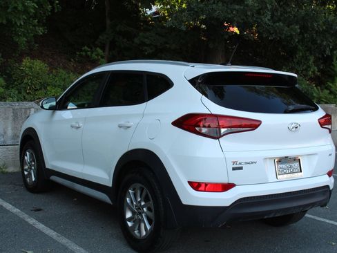 Used 2017 Hyundai Tucson SE w/ SE Popular Package 02 AWD/4WD image 7