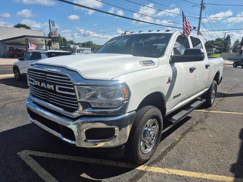 Used 2020 RAM 2500 Tradesman AWD/4WD image 4